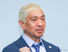 松本人志の写真（提供：アフロ）