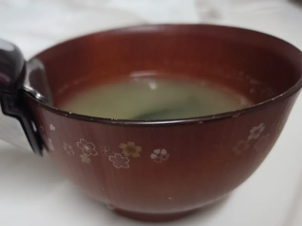 取っ手付きのお椀