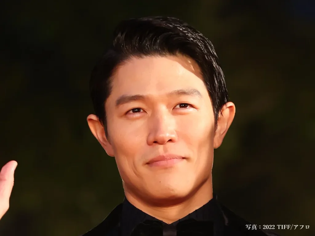 鈴木亮平さんの写真
