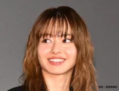 山本舞香の画像