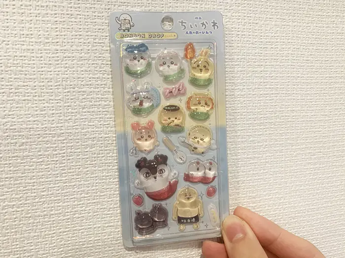 ちいかわボンボンドロップシールの写真