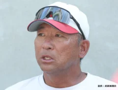 智弁和歌山・中谷仁監督の写真