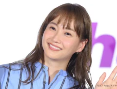 藤本美貴の写真（提供：アフロ）