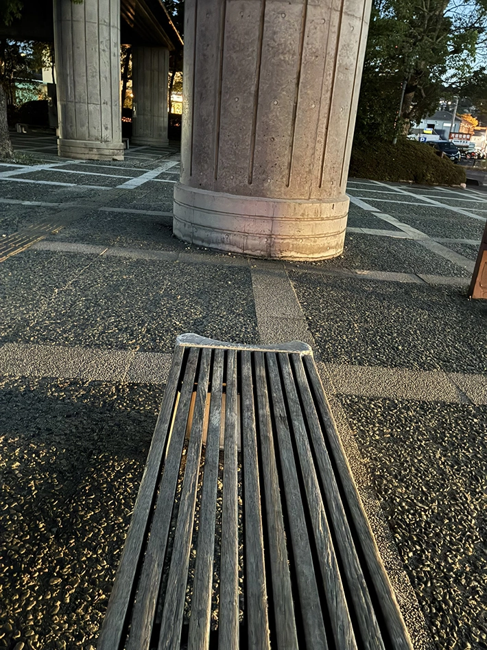 ベンチの画像