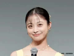 橋本環奈の画像