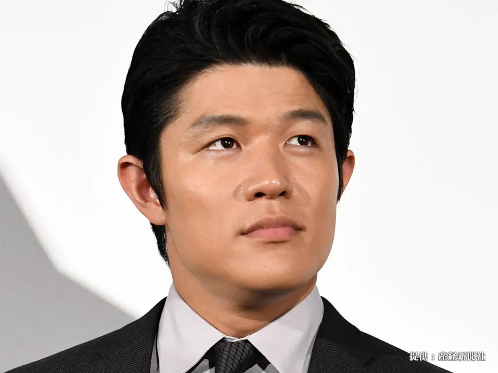 鈴木亮平の写真(提供:産経新聞社)