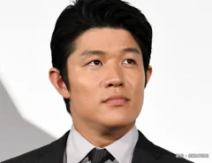 鈴木亮平の写真（提供：産経新聞社）