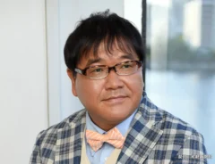カンニング竹山の写真（提供：産経新聞社）