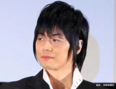 遊佐浩二の画像（提供：産経新聞社）